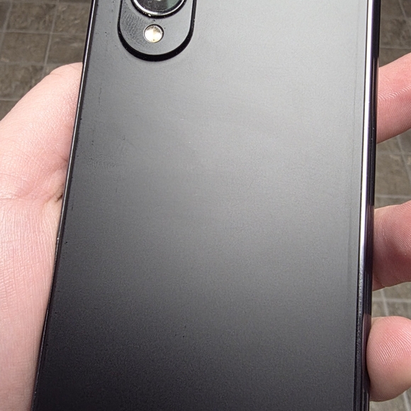 Samsung Galaxy Z Fold 4 Phone - Picture 4 of 8